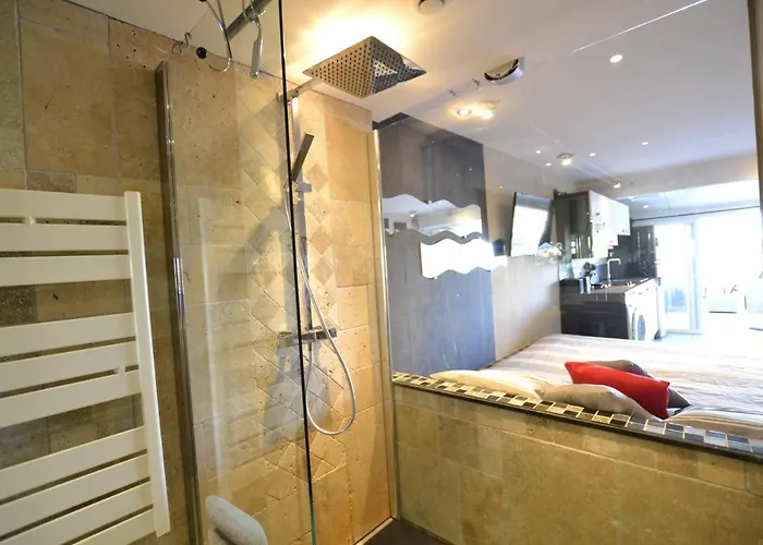 Naturiste Captive Héliopolis Fg 13 * Agde