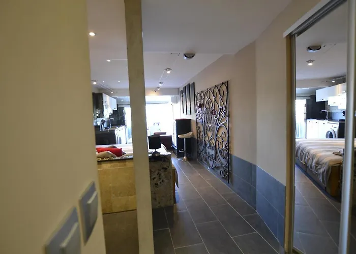 Apartamento Naturiste Captive Héliopolis Fg 13